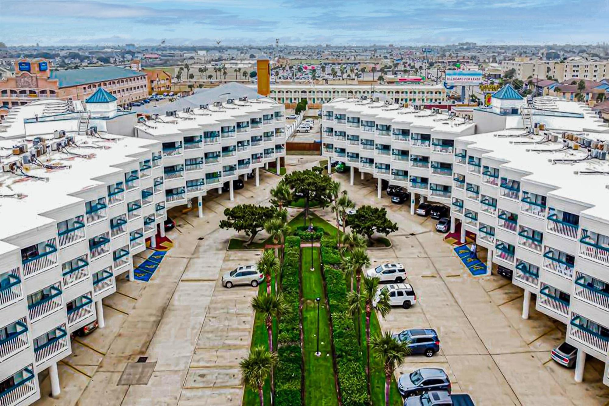 Seawall View Apartment Galveston